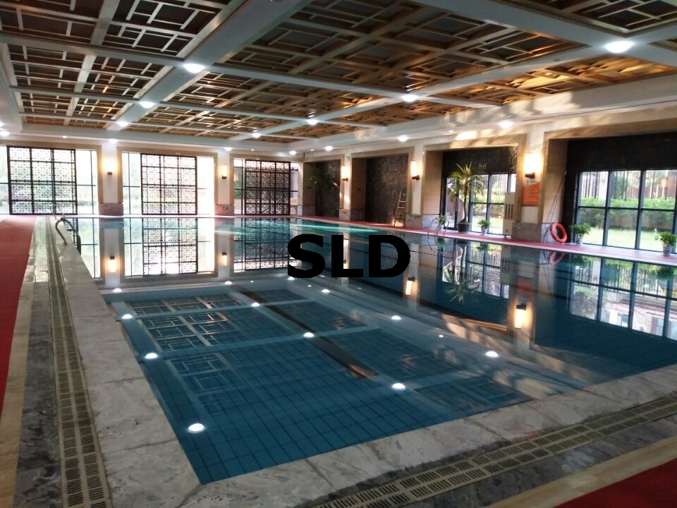 武漢室內(nèi)游泳池水質(zhì)白濁難處理？酵素澄清劑兩步循環(huán)恢復(fù)清澈